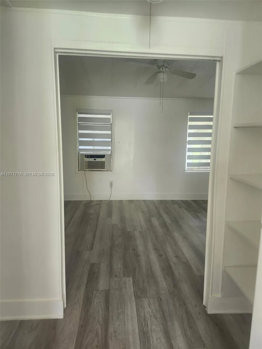 Foto de propiedad en 13070 SW 11th Street 16, Davie, FL 33325 Davie con MLS# 