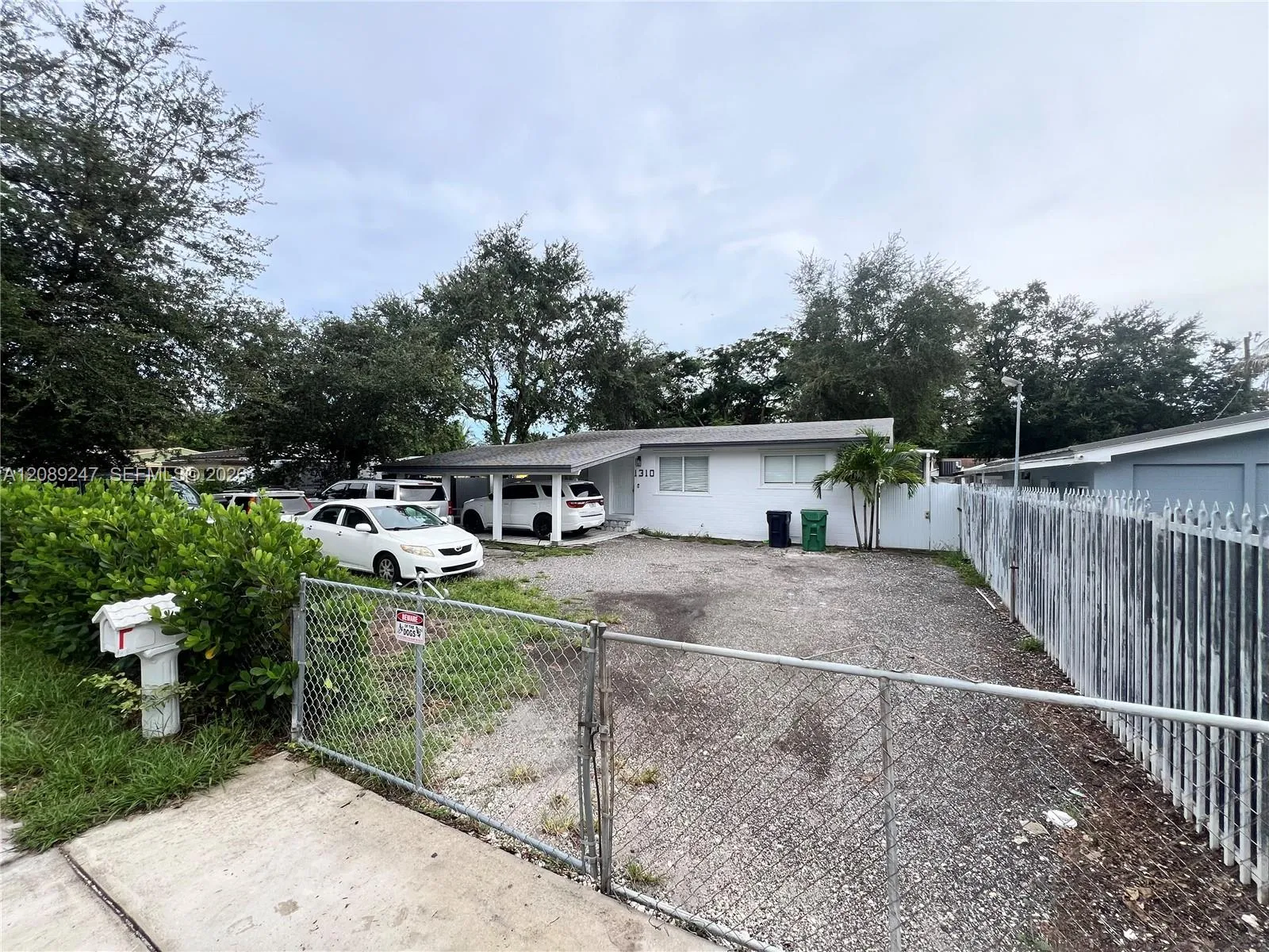 En Venta 1310 Sharar Avenue, Opa-Locka, FL 33054, Opa-Locka, FL 33054