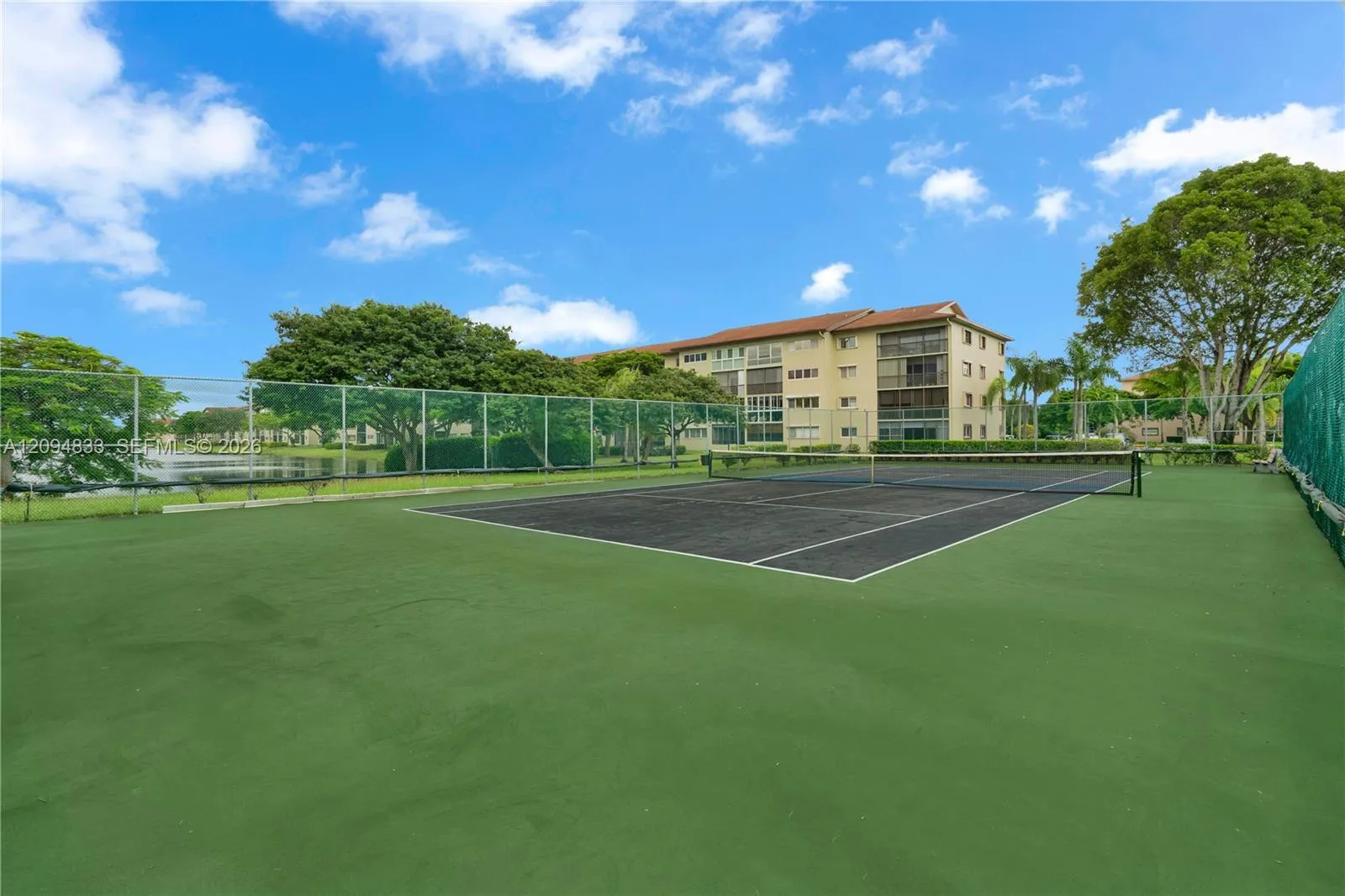 En Venta 13105 SW 16th Court 412L, Pembroke Pines, FL 33027, Pembroke Pines, FL 33027