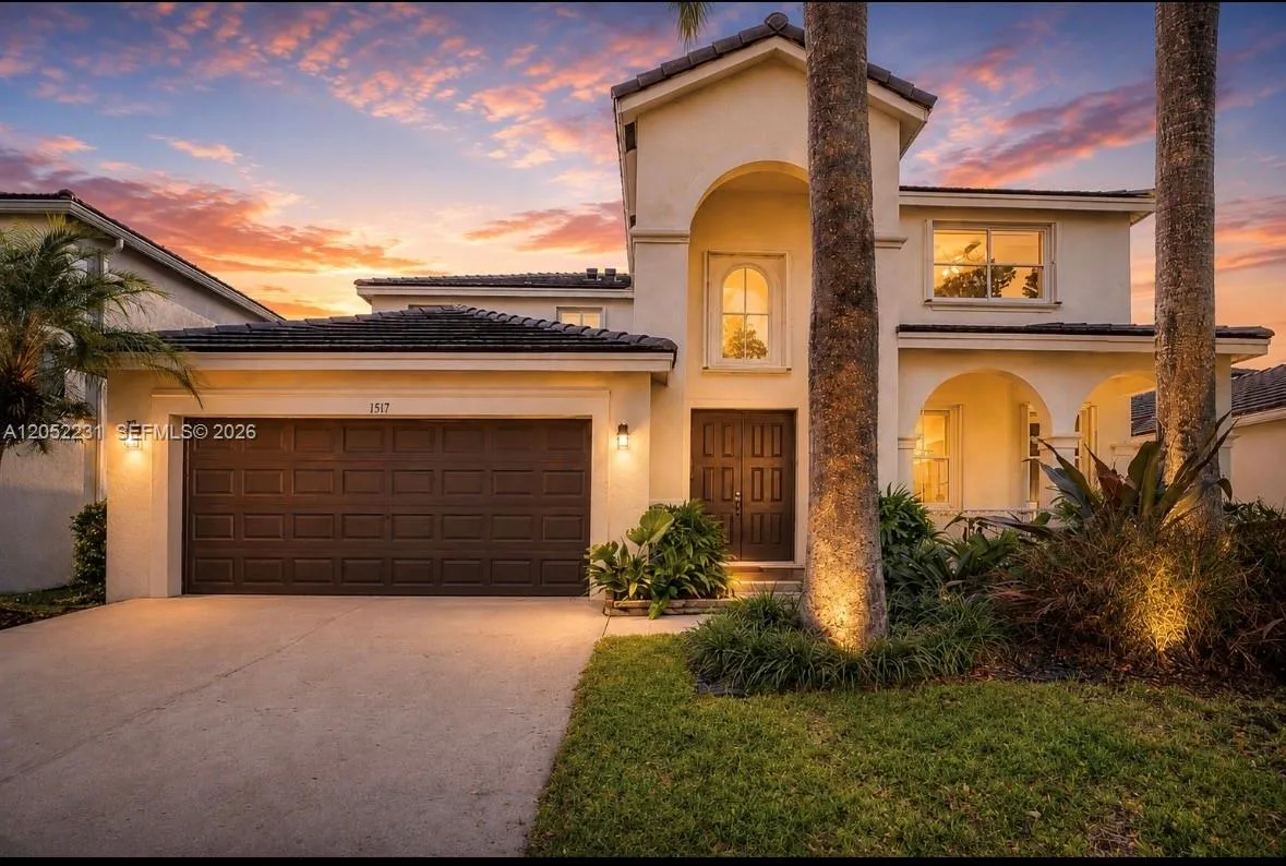 Foto de propiedad en 1311 Croton Court, Weston, FL 33327 Weston con MLS# 