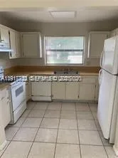 Foto de propiedad en 1314 White Pine Drive 8-B, Wellington, FL 33414 Wellington con MLS# 