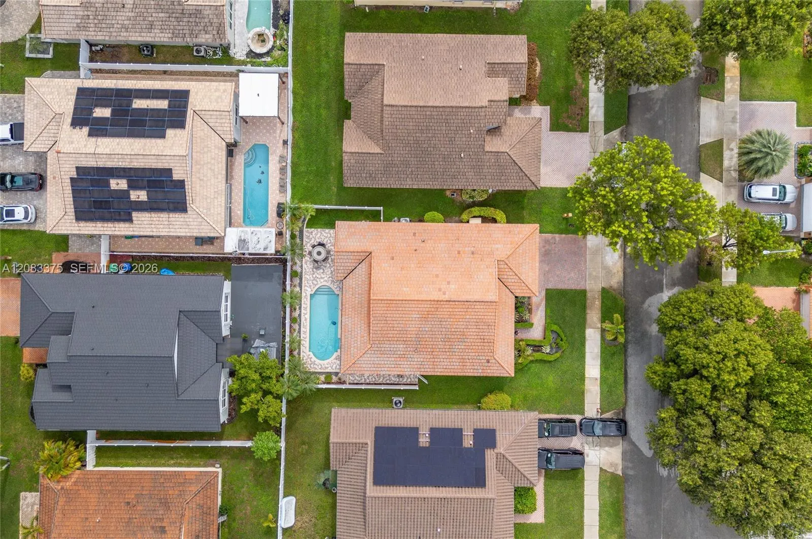 Foto de propiedad en 13149 SW 24th Street, Miramar, FL 33027 Miramar con MLS# 