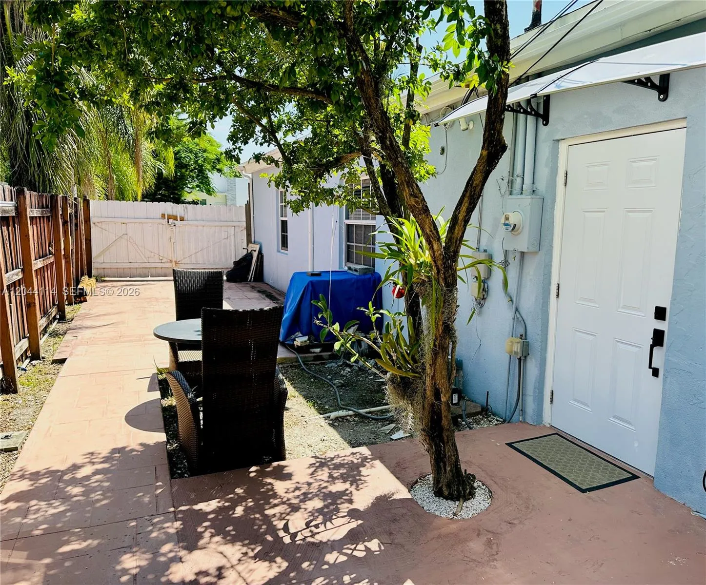 Foto de propiedad en 1315 NE 181st Street 1, North Miami Beach, FL 33162 North Miami Beach con MLS# 