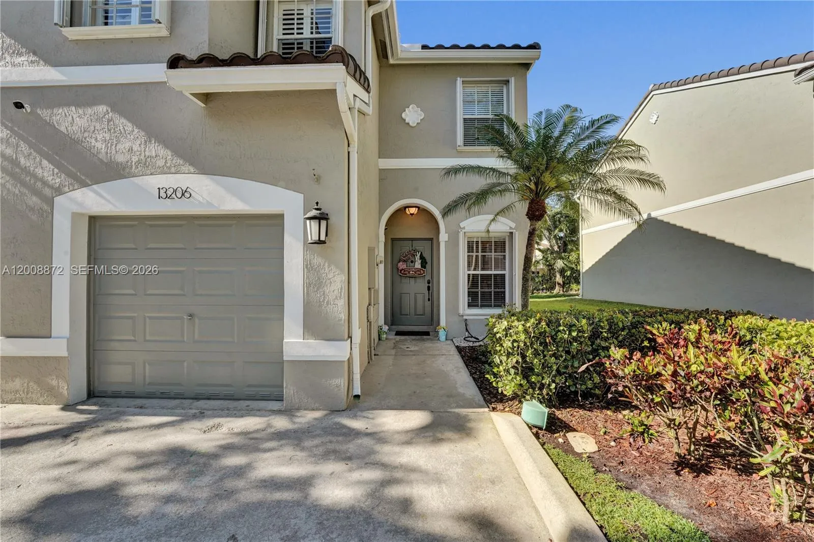 Vendido 13206 NW 7th Place, Plantation, FL 33325, Plantation, FL 33325