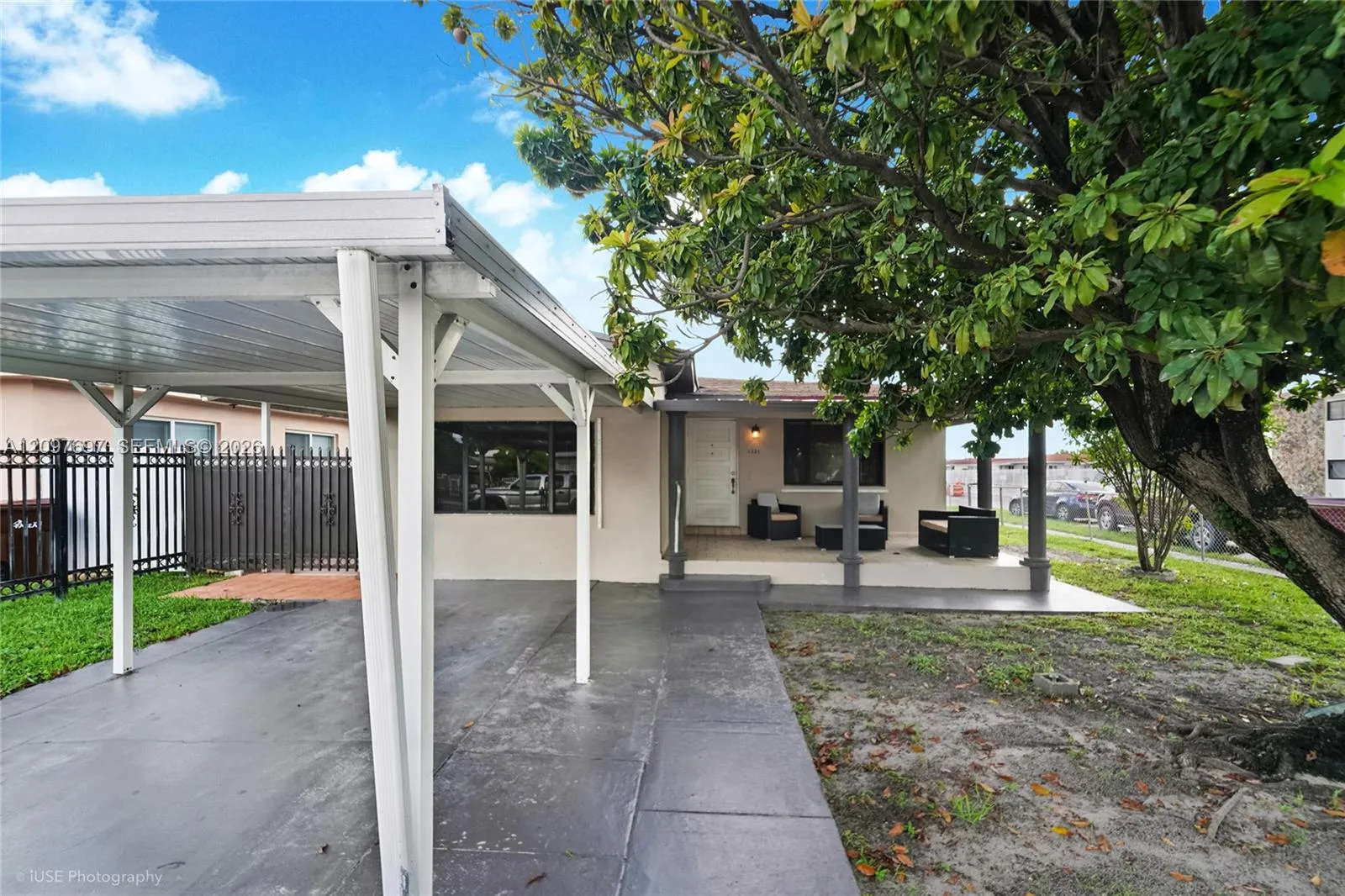 En Venta 1321 W 2nd Avenue, Hialeah, FL 33010, Hialeah, FL 33010