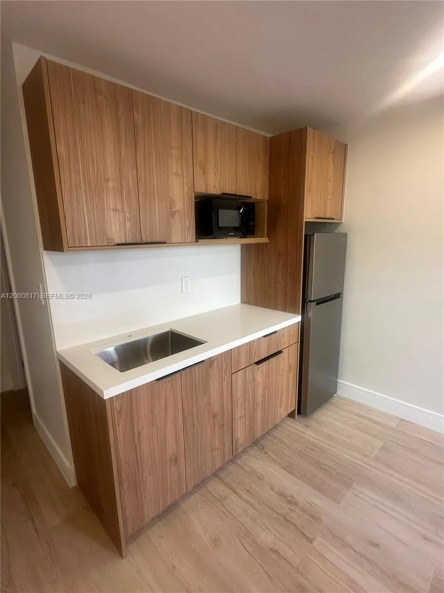 Foto de propiedad en 13217 SW 146th Street 1, Miami, FL 33186 Miami con MLS# 