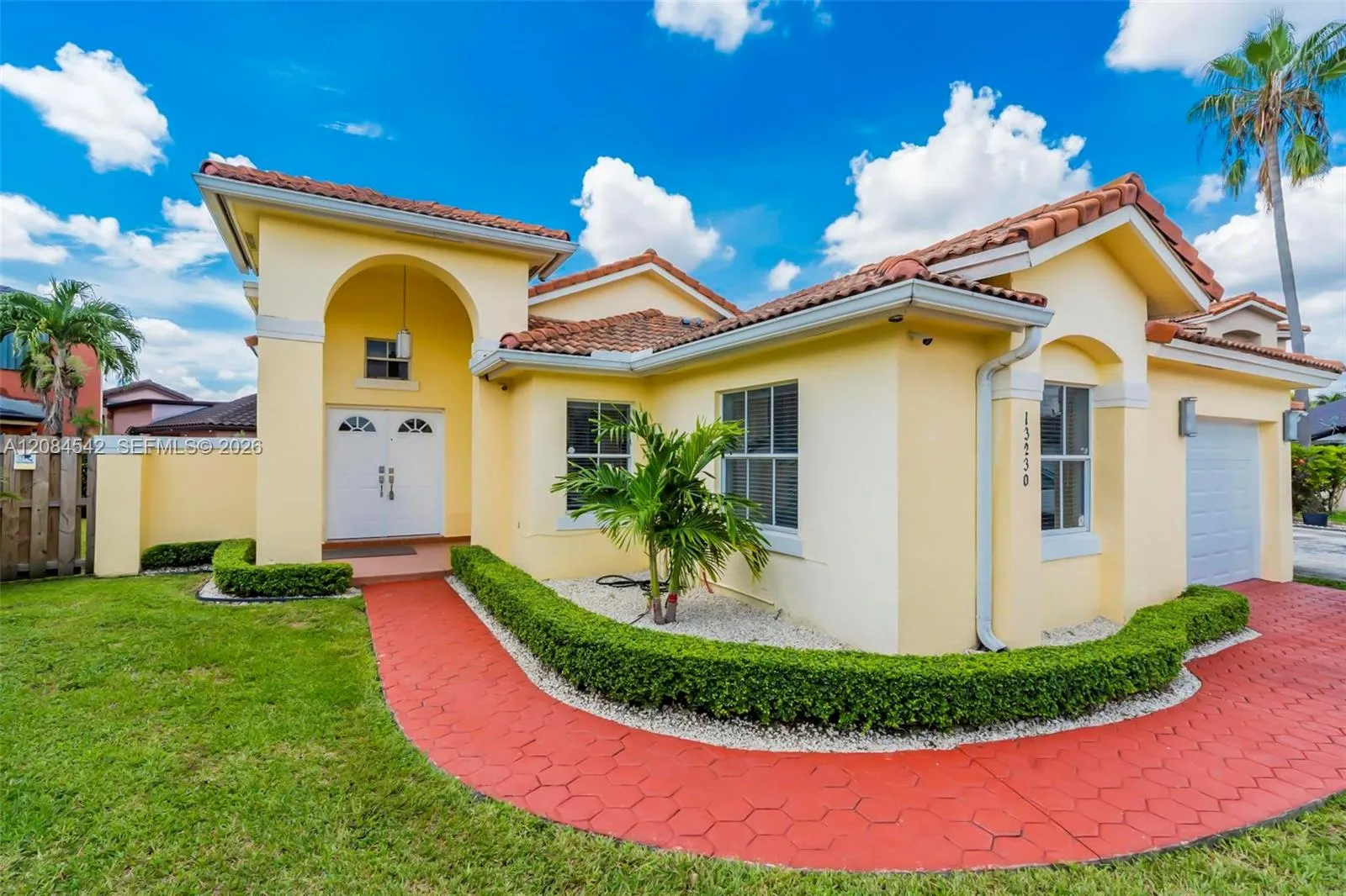 En Renta 13230 NW 8th Terrace, Miami, FL 33182, Miami, FL 33182