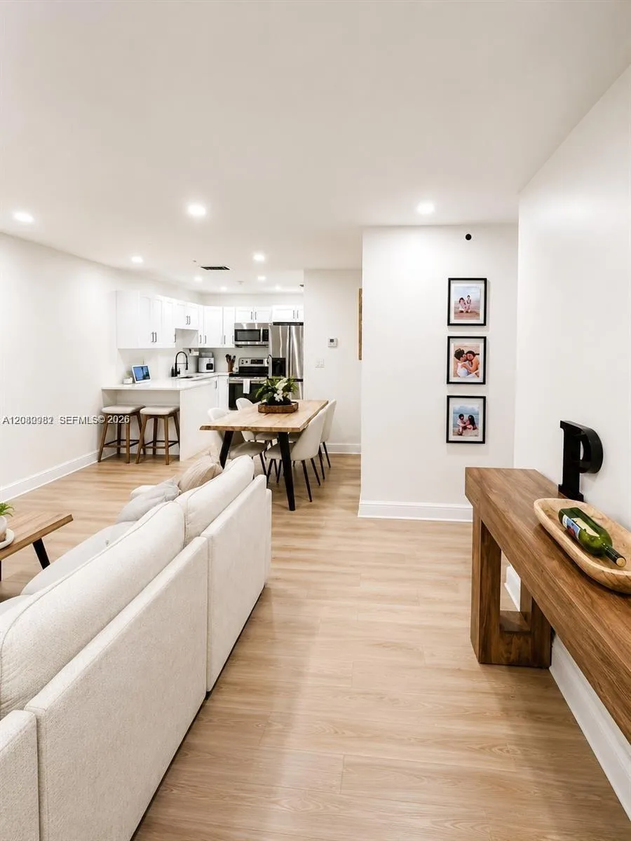 Foto de propiedad en 13251 SW 17th Lane 22-5, Miami, FL 33175 Miami con MLS# 