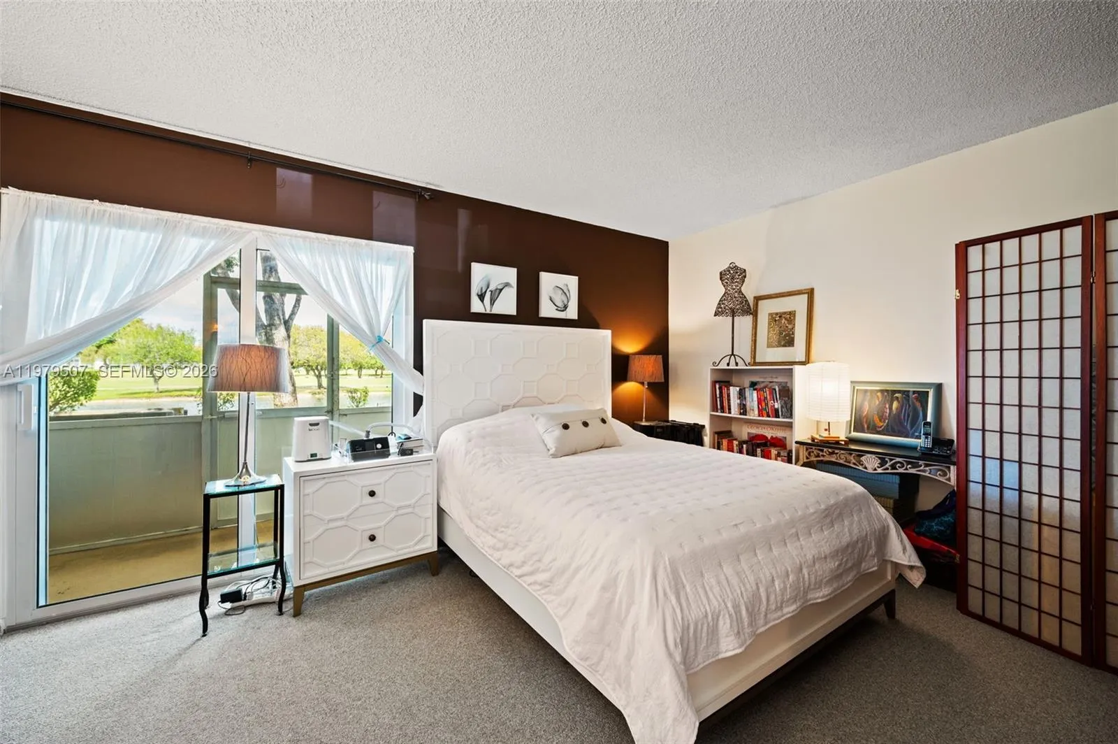 Foto de propiedad en 13255 SW 7th Court 111D, Pembroke Pines, FL 33027 Pembroke Pines con MLS# 