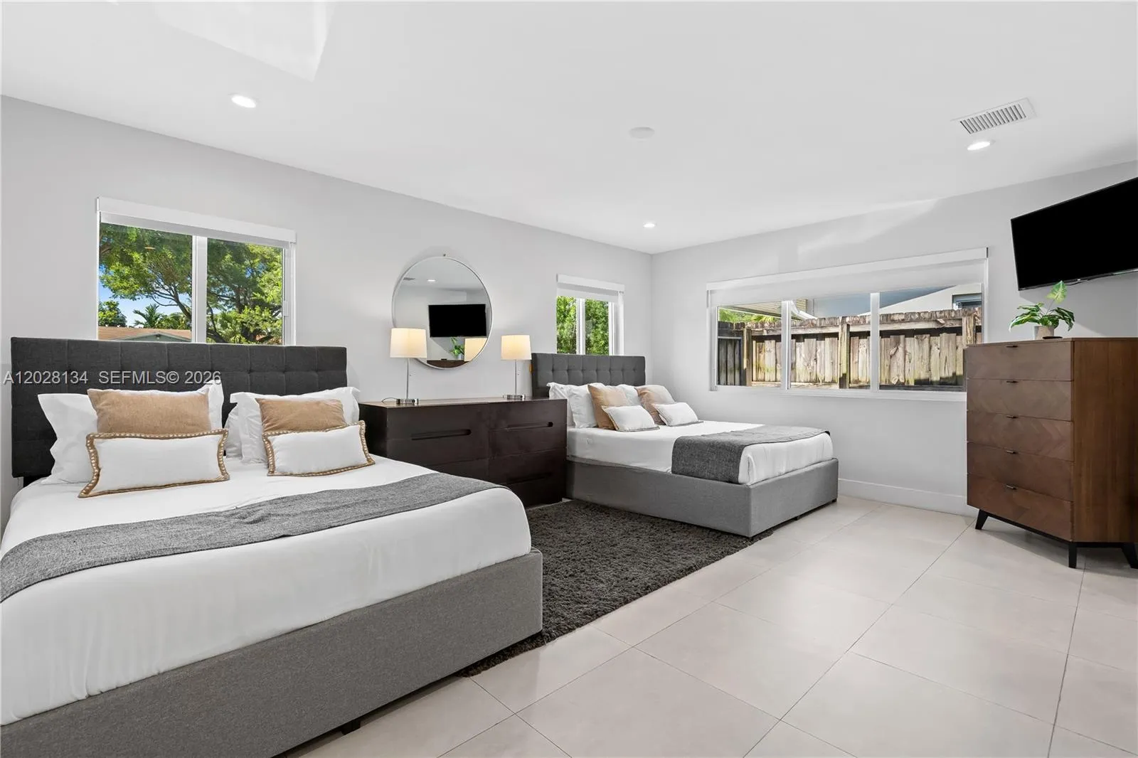 En Renta 1329 Funston, Hollywood, FL 33019, Hollywood, FL 33019