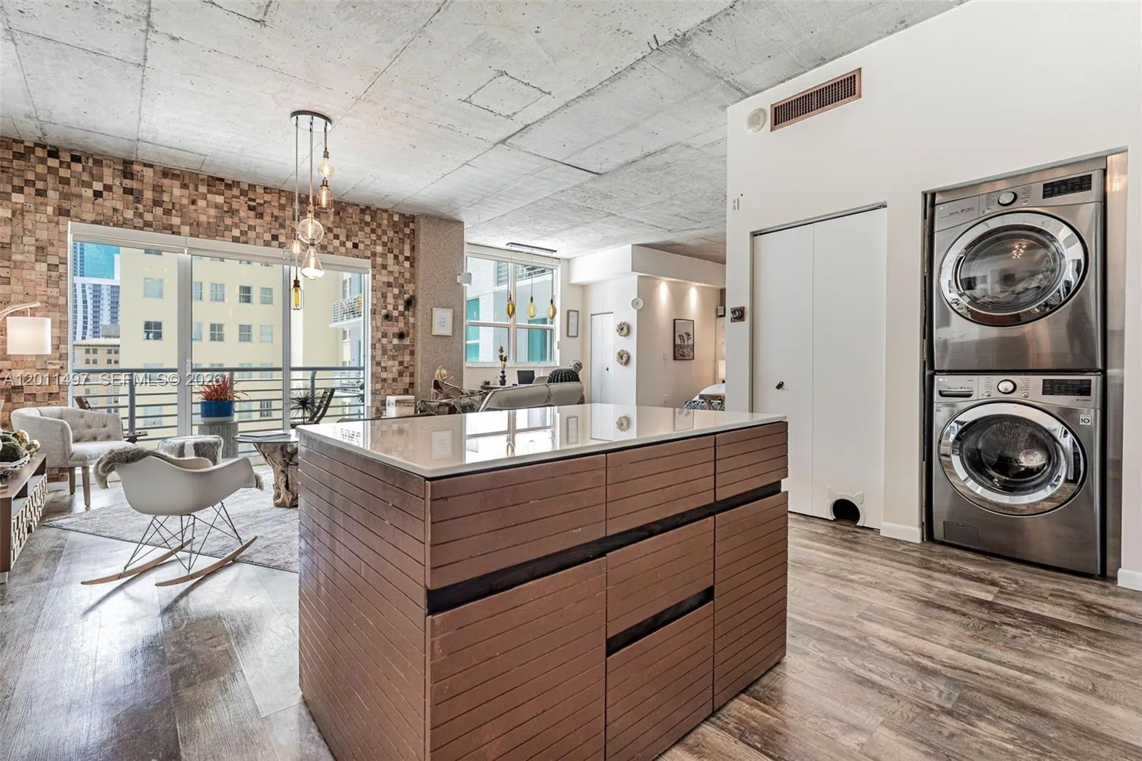Foto de propiedad en 133 NE 2nd Avenue 1208, Miami, FL 33132 Miami con MLS# 