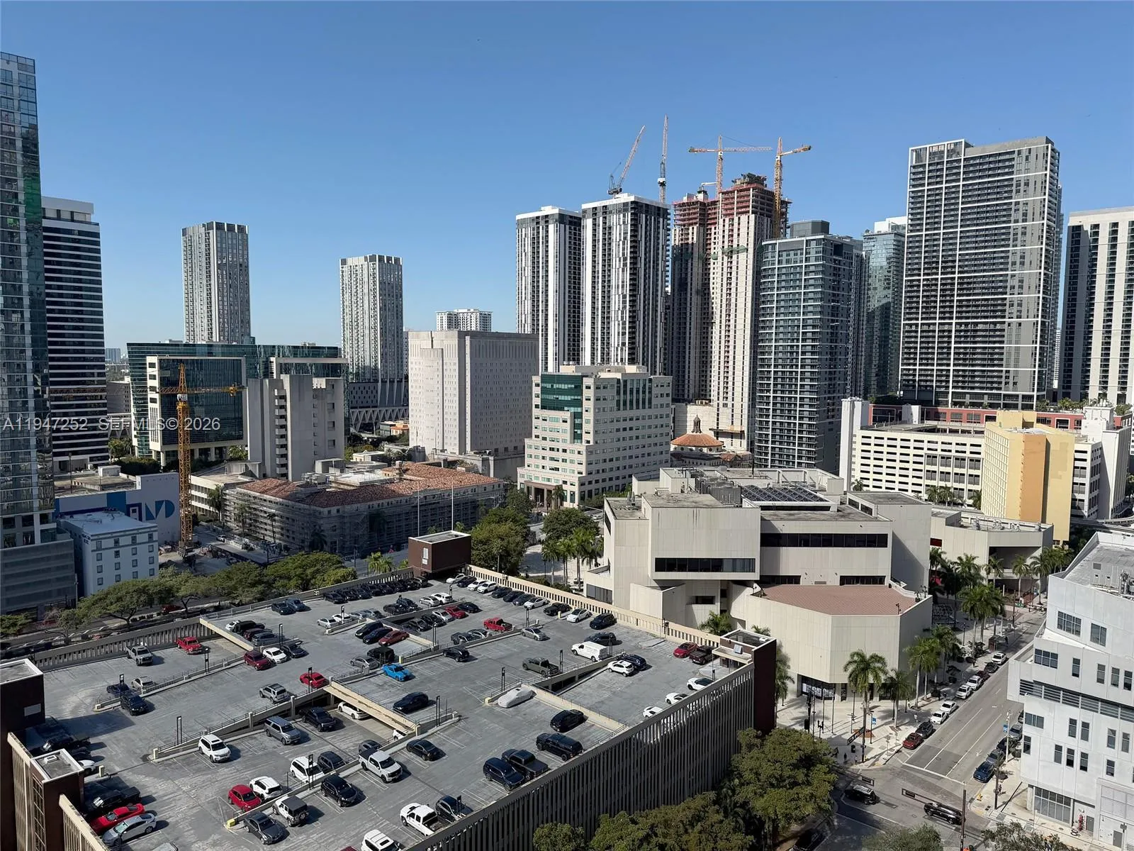 Foto de propiedad en 133 NE 2nd Avenue 2107, Miami, FL 33132 Miami con MLS# 