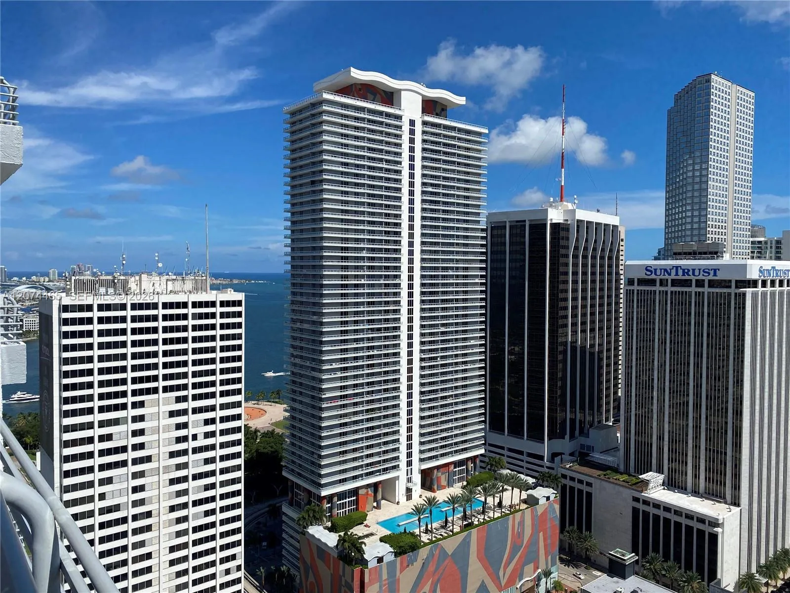 Foto de propiedad en 133 NE 2nd Avenue 3404, Miami, FL 33132 Miami con MLS# 