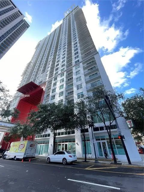 Foto de propiedad en 133 NE 2nd Avenue CU2, Miami, FL 33132 Miami con MLS# 