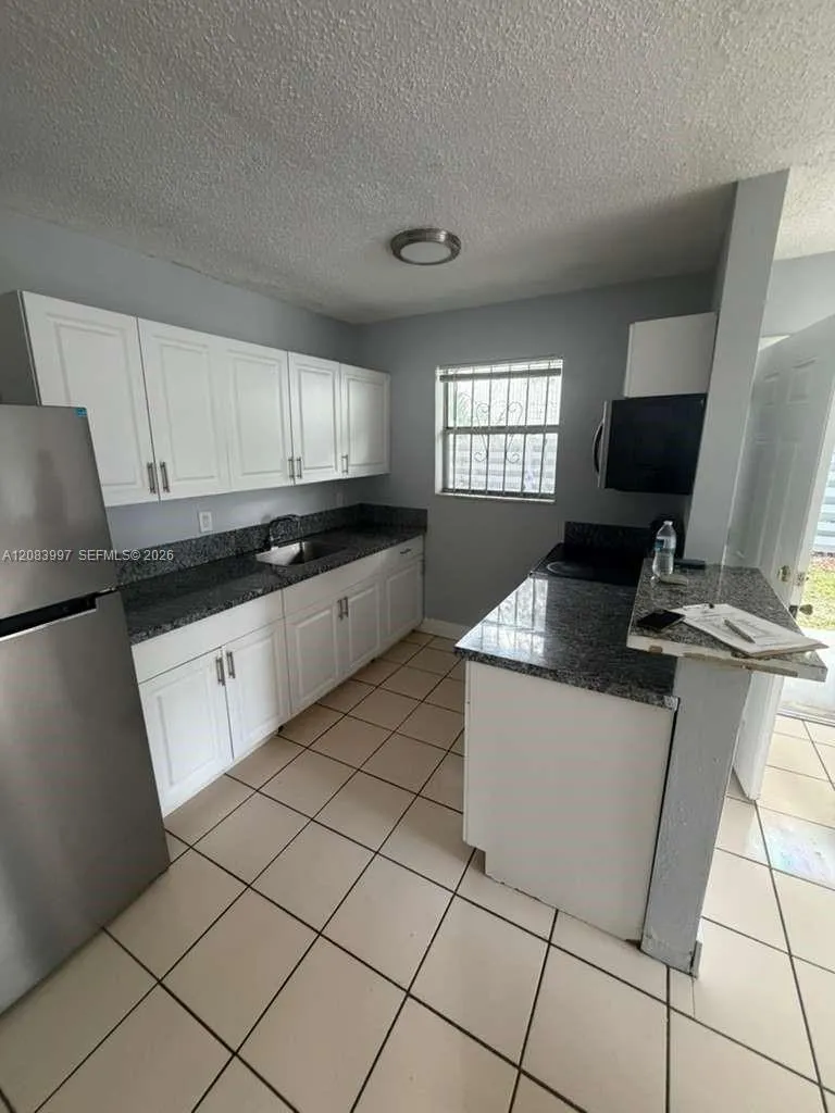 En Renta 1330 NE 127th Street 5, North Miami, FL 33161, North Miami, FL 33161