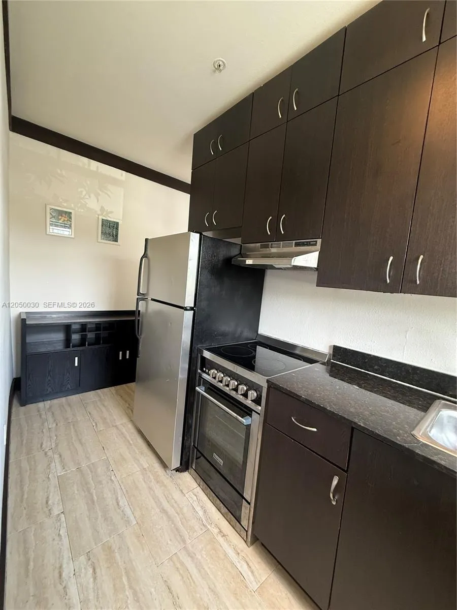 Foto de propiedad en 1330 Pennsylvania Avenue 307, Miami Beach, FL 33139 Miami Beach con MLS# 
