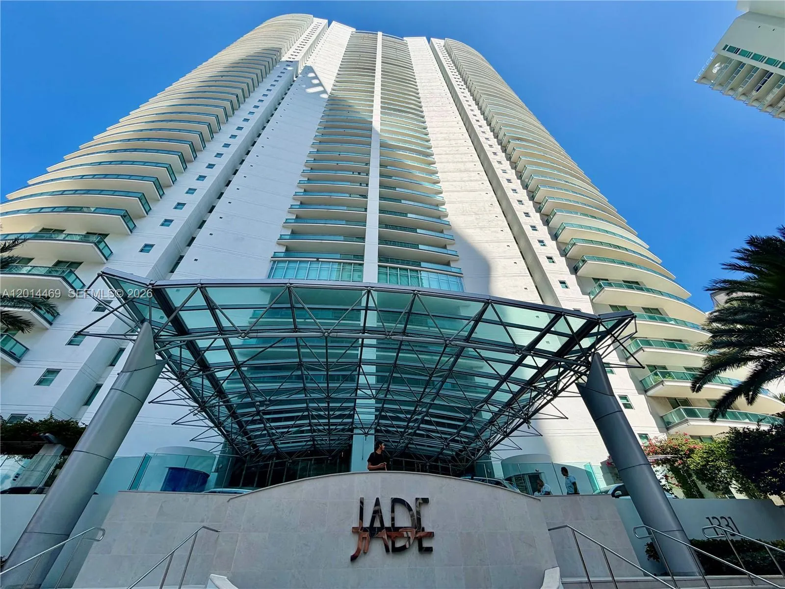 Foto de propiedad en 1331 Brickell Bay Drive 1006, Miami, FL 33131 Miami con MLS#