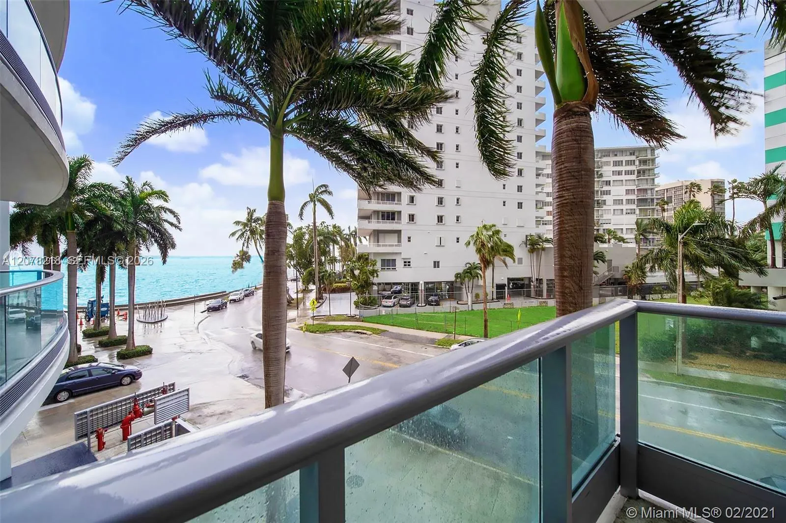 Foto de propiedad en 1331 Brickell Bay Drive 208, Miami, FL 33131 Miami con MLS#