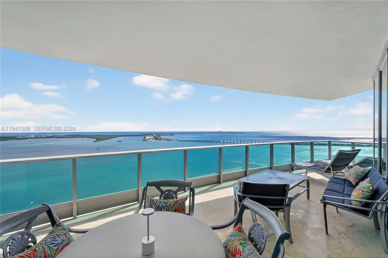 Vendido 1331 Brickell Bay Drive 3811, Miami, FL 33131, Miami, FL 33131