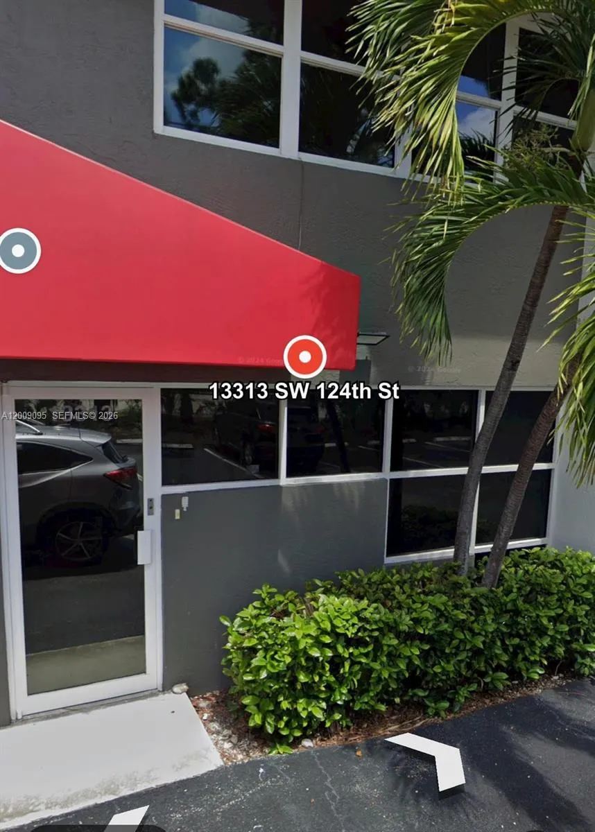 Vendido 13313 SW 124th Street 8, Miami, FL 33186, Miami, FL 33186