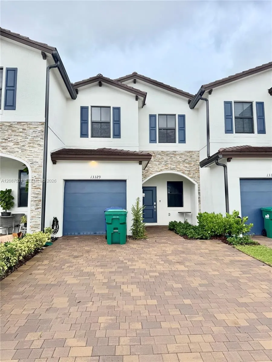 En Renta 13329 SW 233rd Terrace 0, Homestead, FL 33032, Homestead, FL 33032