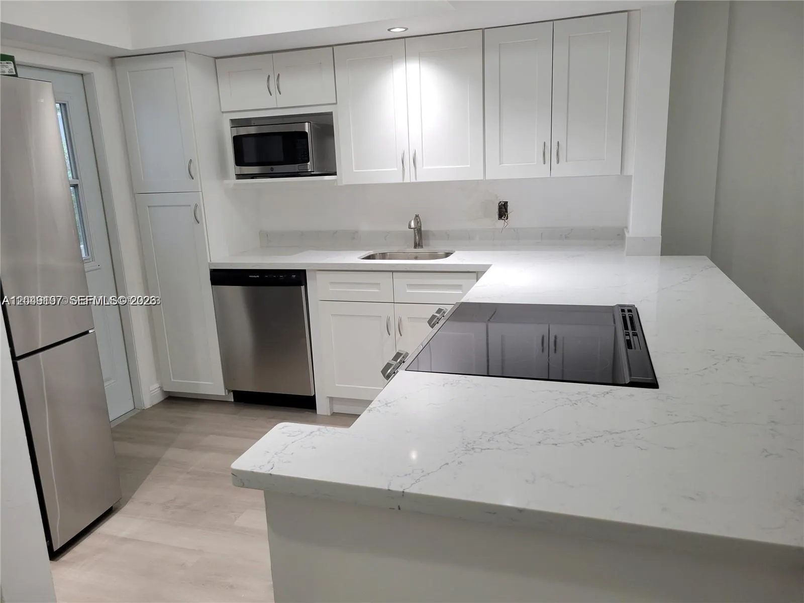 Foto de propiedad en 1333 E Hallandale Beach Boulevard 329, Hallandale Beach, FL 33009 Hallandale Beach con MLS# 