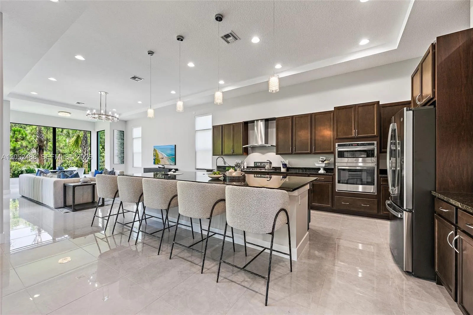 Foto de propiedad en 13358 Artisan Circle, Palm Beach Gardens, FL 33418 Palm Beach Gardens con MLS# 