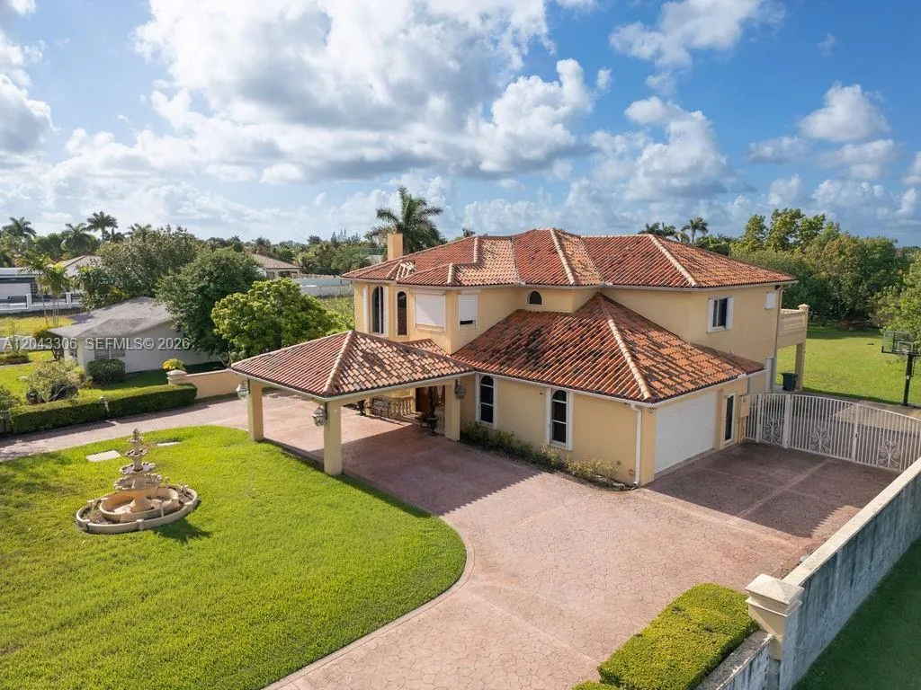 En Venta 13370 SW 34th Street, Miami, FL 33175, Miami, FL 33175
