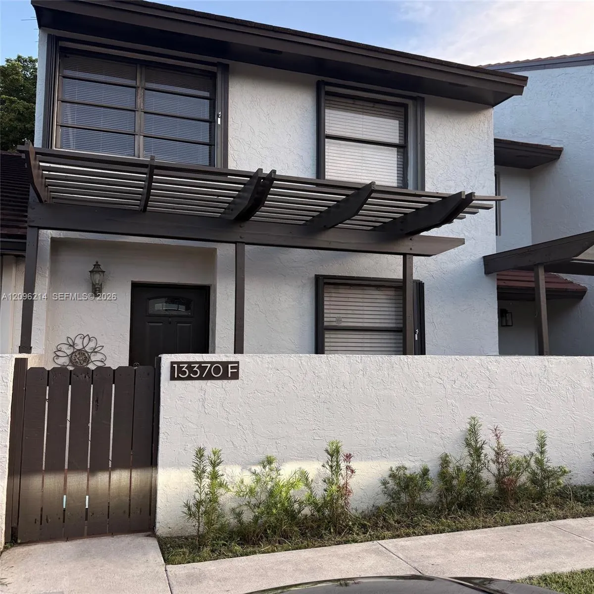 En Venta 13370 SW 89th Terrace F, Miami, FL 33186, Miami, FL 33186