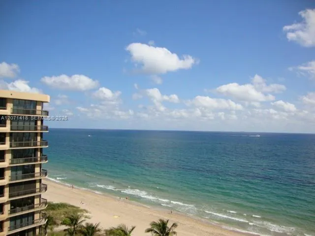 Foto de propiedad en 1340 S Ocean Boulevard 1003, Pompano Beach, FL 33062 Pompano Beach con MLS# 