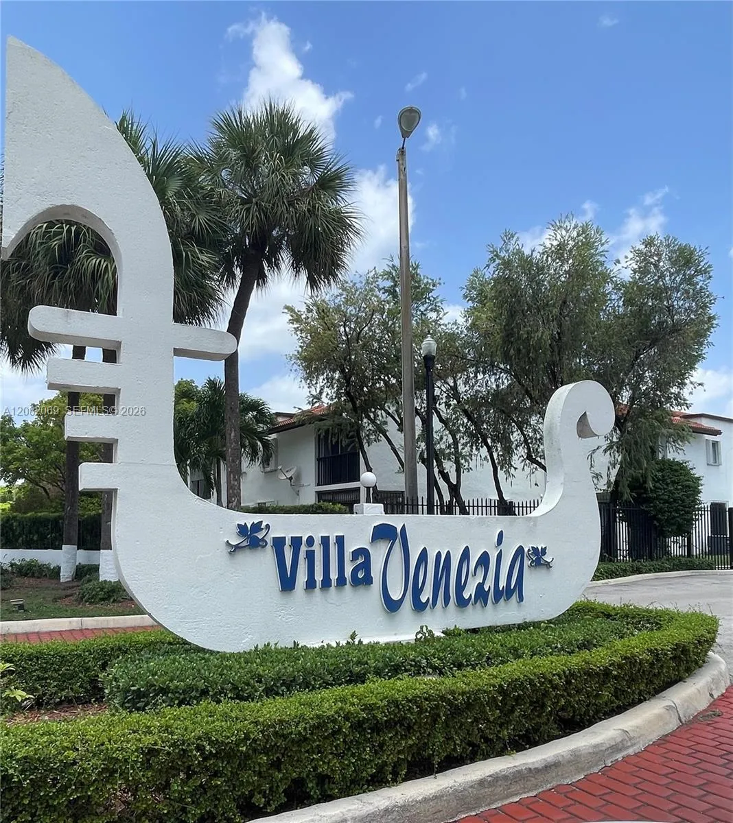 En Renta 1341 SW 124th Court 4-E, Miami, FL 33184, Miami, FL 33184