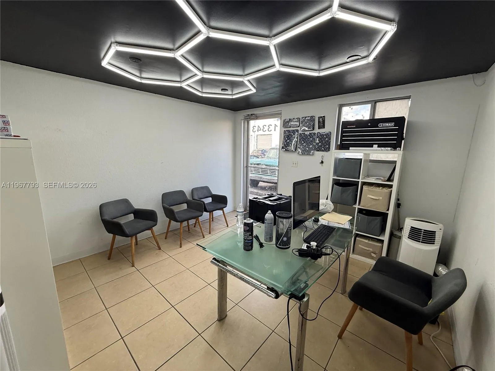 Foto de propiedad en 13443 NW 47th Avenue 10, Opa-Locka, FL 33054 Opa-Locka con MLS# 