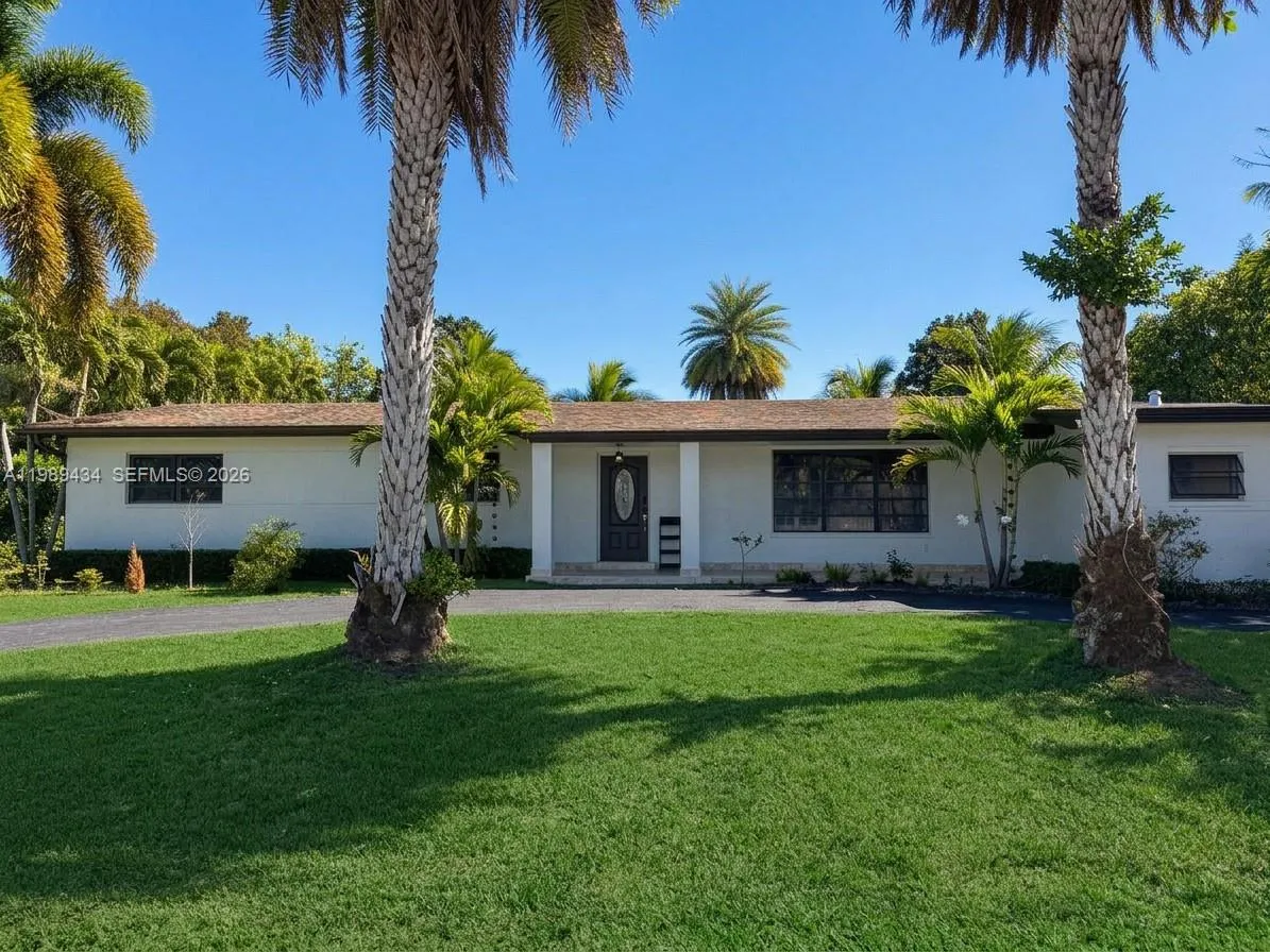 En Renta 13451 SW 74th Avenue ., Pinecrest, FL 33156, Pinecrest, FL 33156