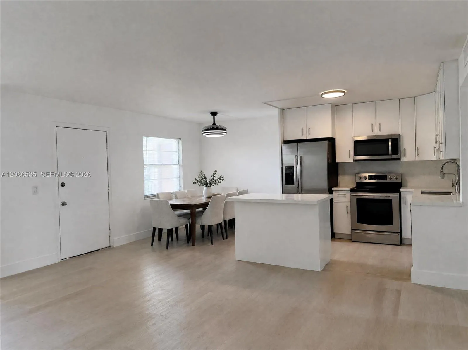 En Renta 13475 SW 9th Street 302A, Pembroke Pines, FL 33027, Pembroke Pines, FL 33027