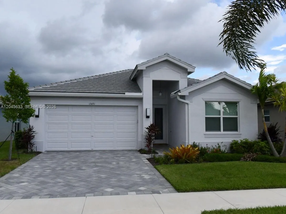 Vendido 13491 SW Indigo Inlet Lane, Port St. Lucie, FL 34987, Port St. Lucie, FL 34987