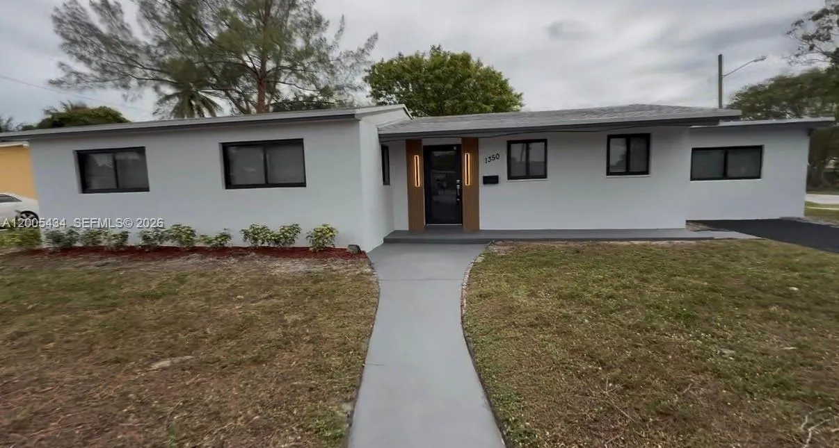 Vendido 1350 NW 189th Terrace, Miami Gardens, FL 33169, Miami Gardens, FL 33169