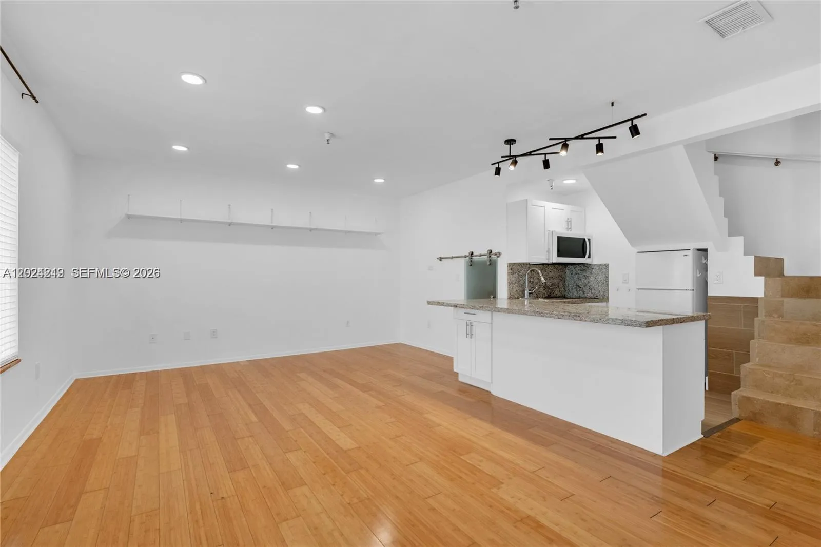 Vendido 1350 Pennsylvania Avenue 207, Miami Beach, FL 33139, Miami Beach, FL 33139