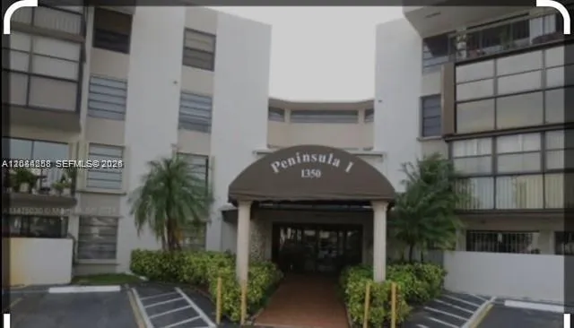 En Venta 1350 SW 122nd Avenue 317, Miami, FL 33184, Miami, FL 33184