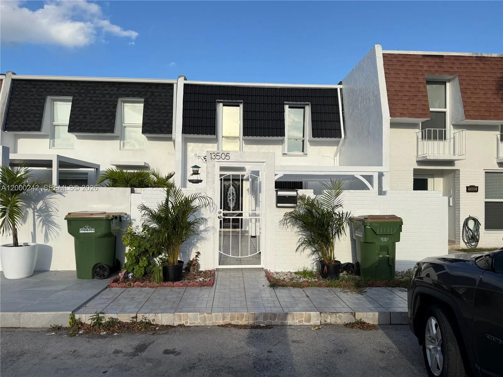 En Renta 13505 NE 23rd Court, North Miami, FL 33181, North Miami, FL 33181