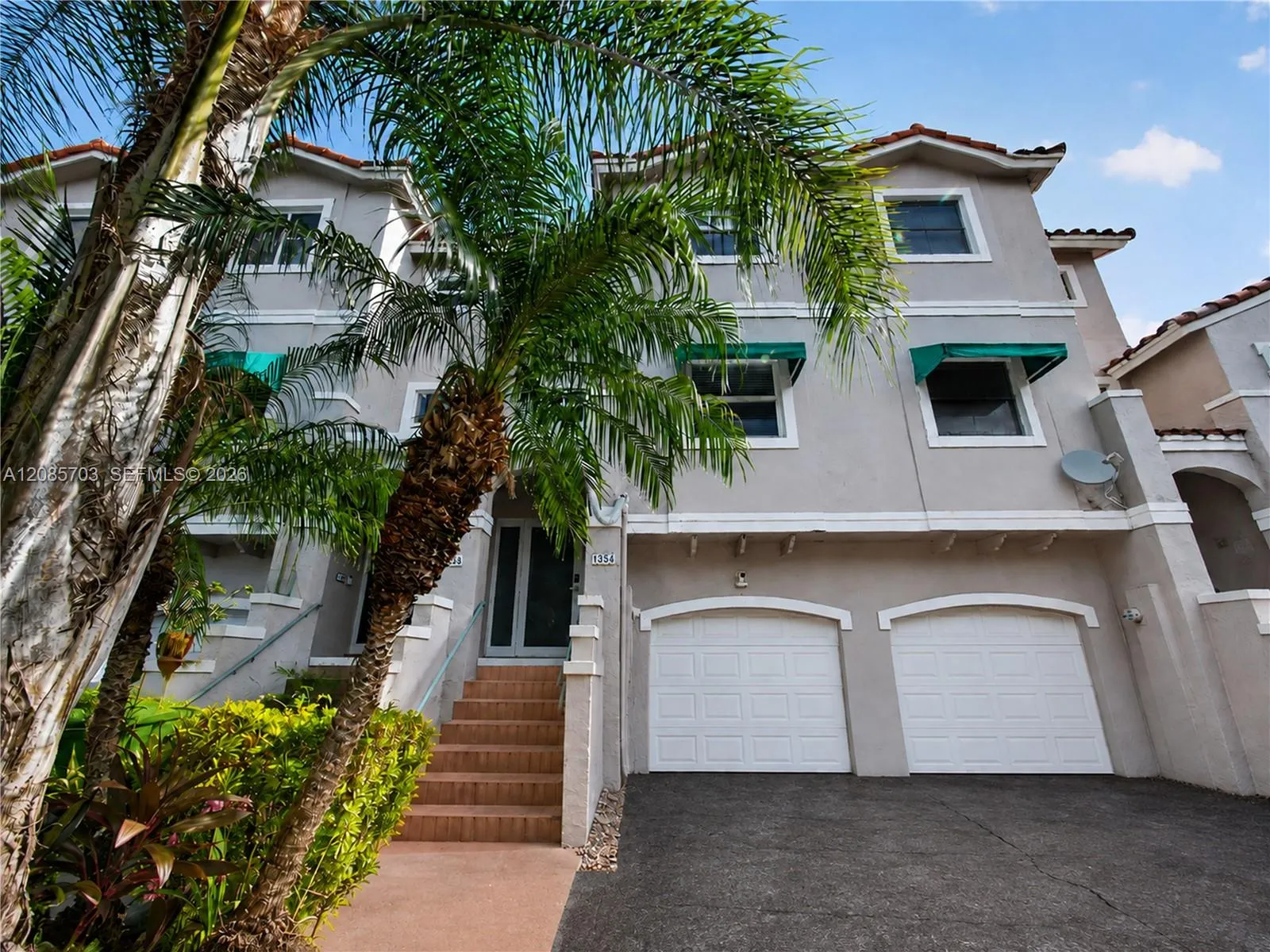 En Venta 1354 NW 126th Way, Sunrise, FL 33323, Sunrise, FL 33323