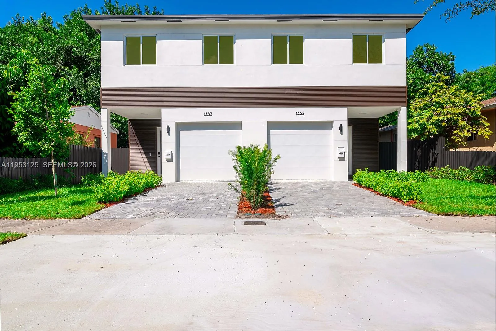 Vendido 1355-1357 NW 42nd Street, Miami, FL 33142, Miami, FL 33142