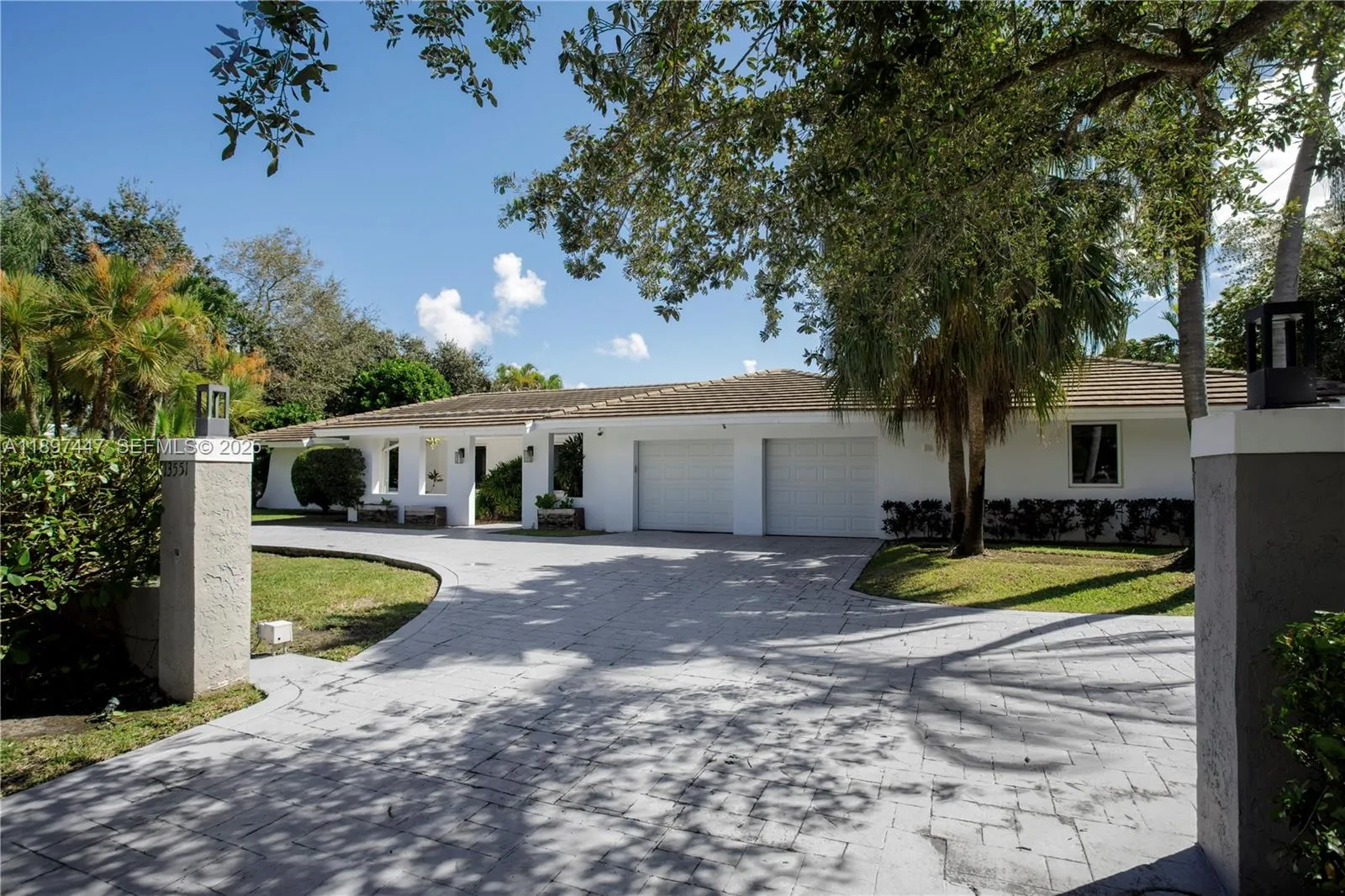 En Venta 13551 SW 62nd Avenue, Pinecrest, FL 33156, Pinecrest, FL 33156