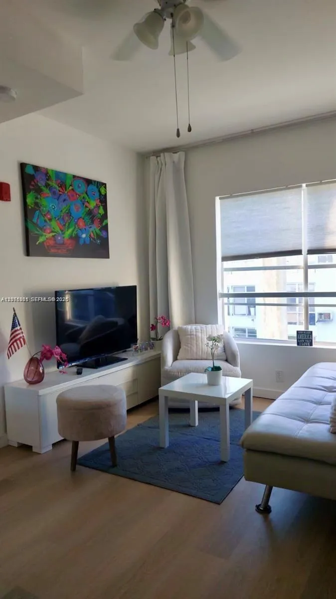 Foto de propiedad en 1358 Pennsylvania Avenue 301, Miami Beach, FL 33139 Miami Beach con MLS# 