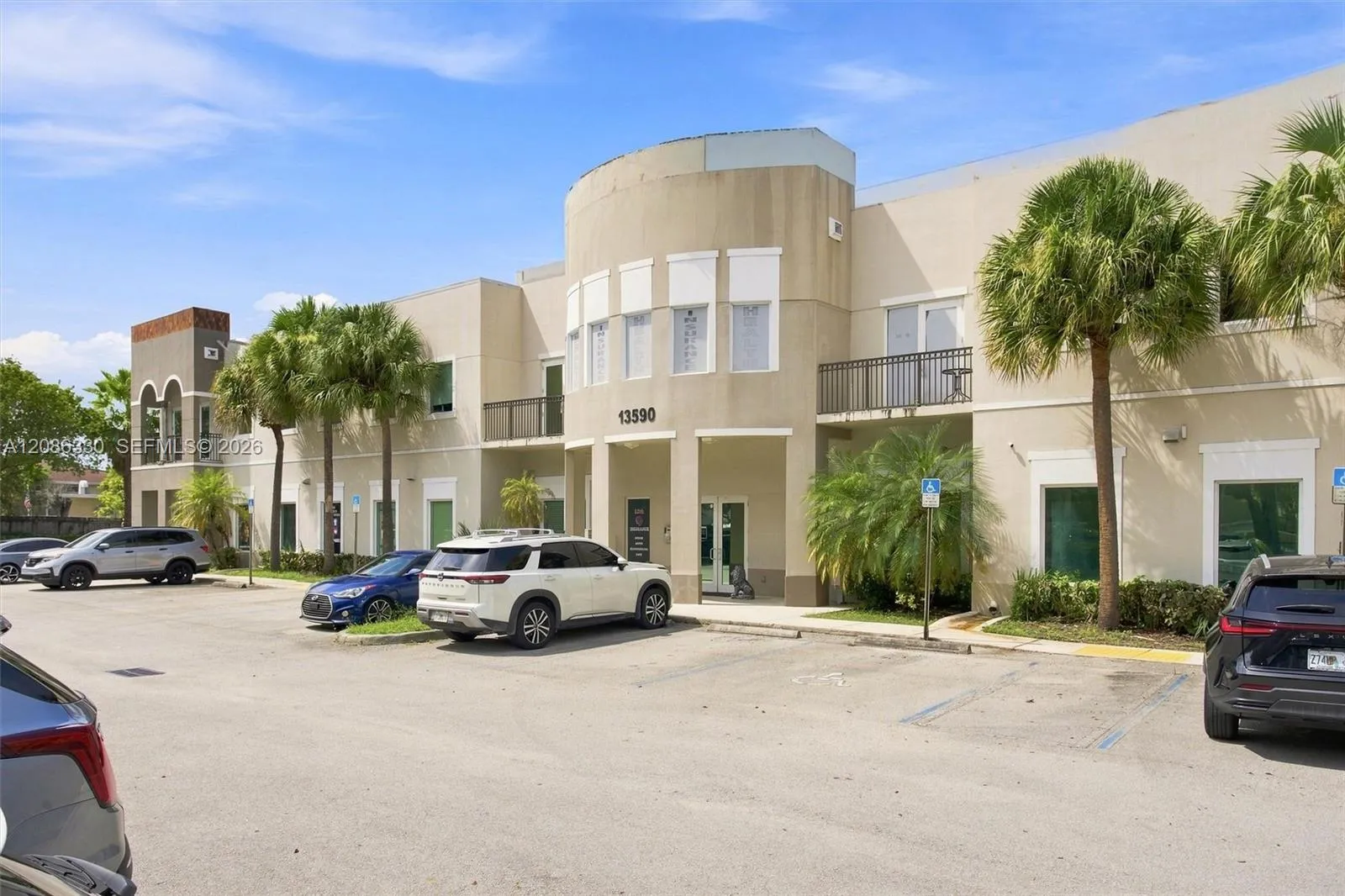 En Venta 13590 SW 134th Avenue 201, Miami, FL 33186, Miami, FL 33186