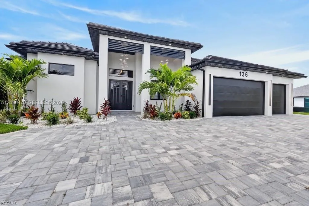 En Venta 136 SW 28th Street, Cape Coral, FL 33914, Cape Coral, FL 33914