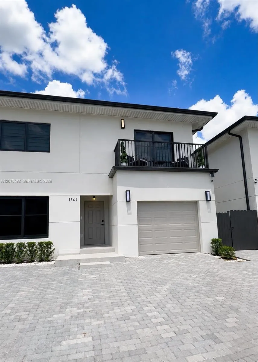En Renta 1361 NW 2nd Terrace 1361, Florida City, FL 33034, Florida City, FL 33034