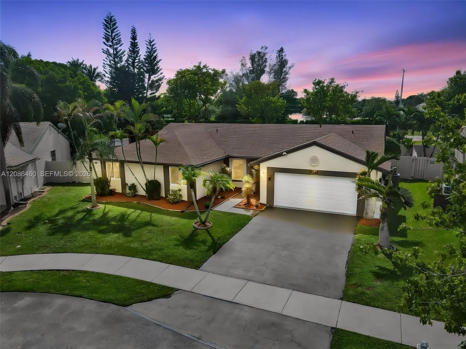 En Venta 1361 White Stone Way, Davie, FL 33325, Davie, FL 33325