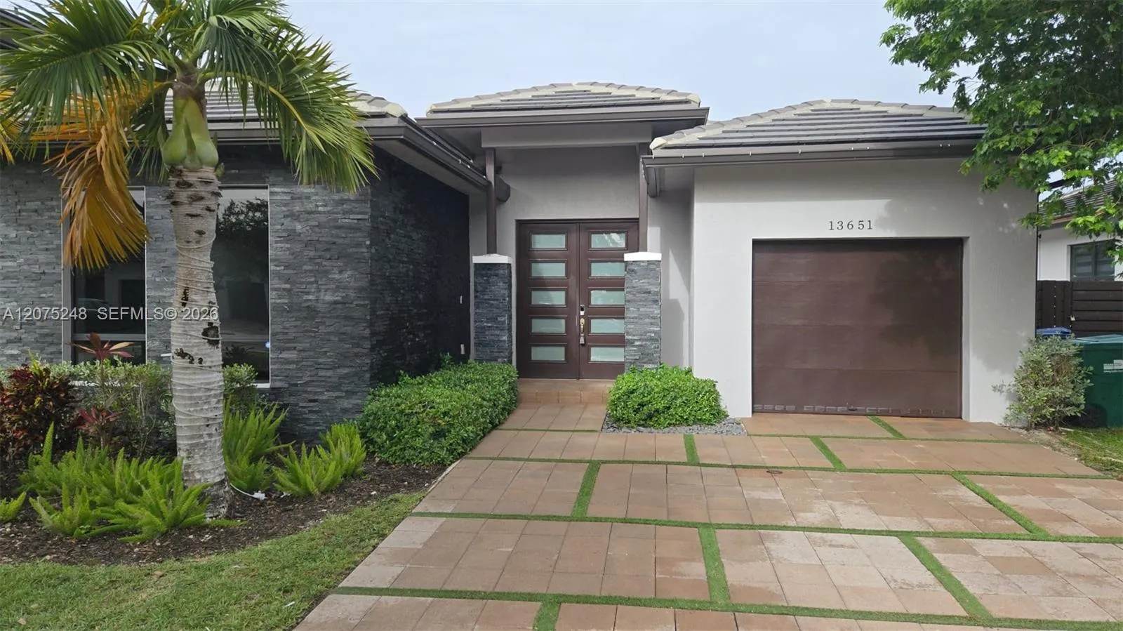 En Renta 13651 SW 158th Place, Miami, FL 33196, Miami, FL 33196