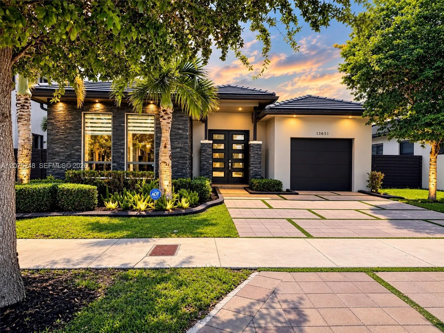 En Renta 13651 SW 158th Place, Miami, FL 33196, Miami, FL 33196