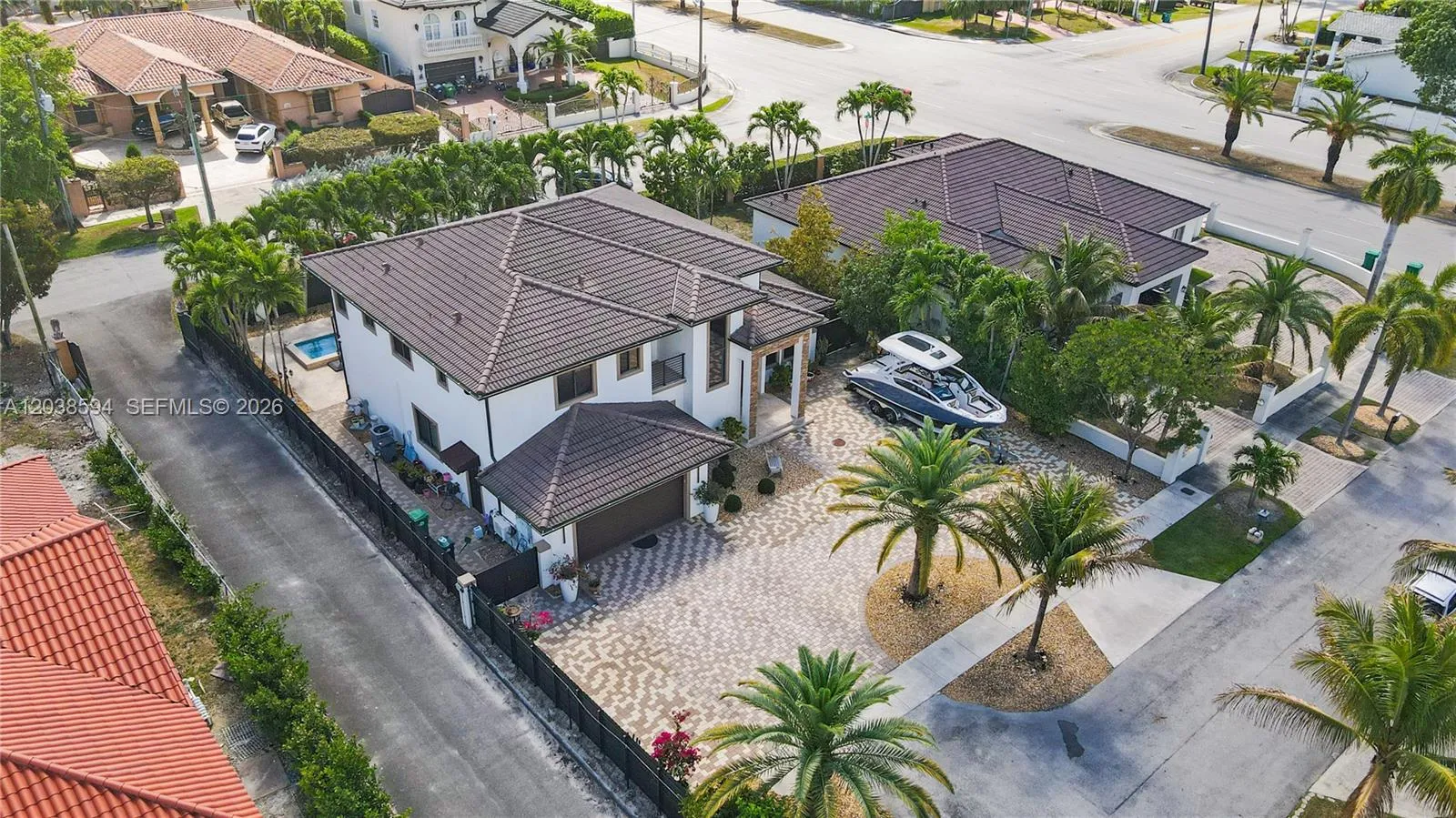 Vendido 13676 SW 33rd Terrace, Miami, FL 33175, Miami, FL 33175